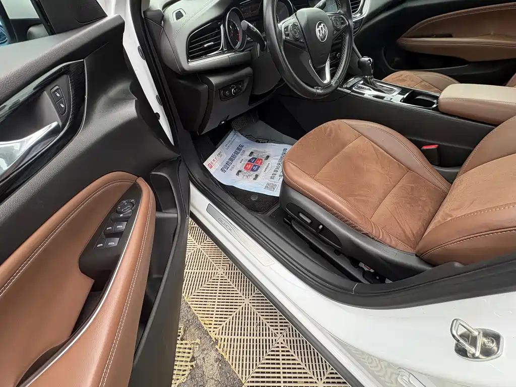 Buick Regal — фото 5