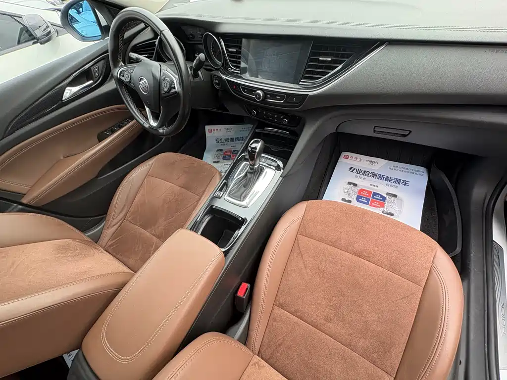 Buick Regal — фото 8