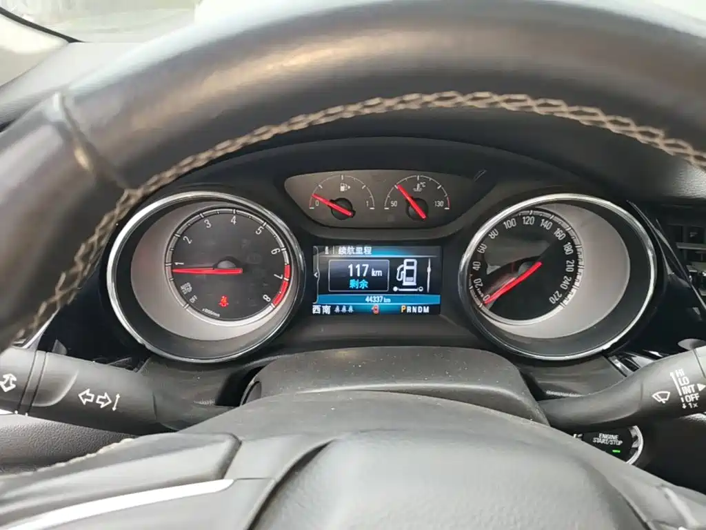 Buick Regal — фото 15