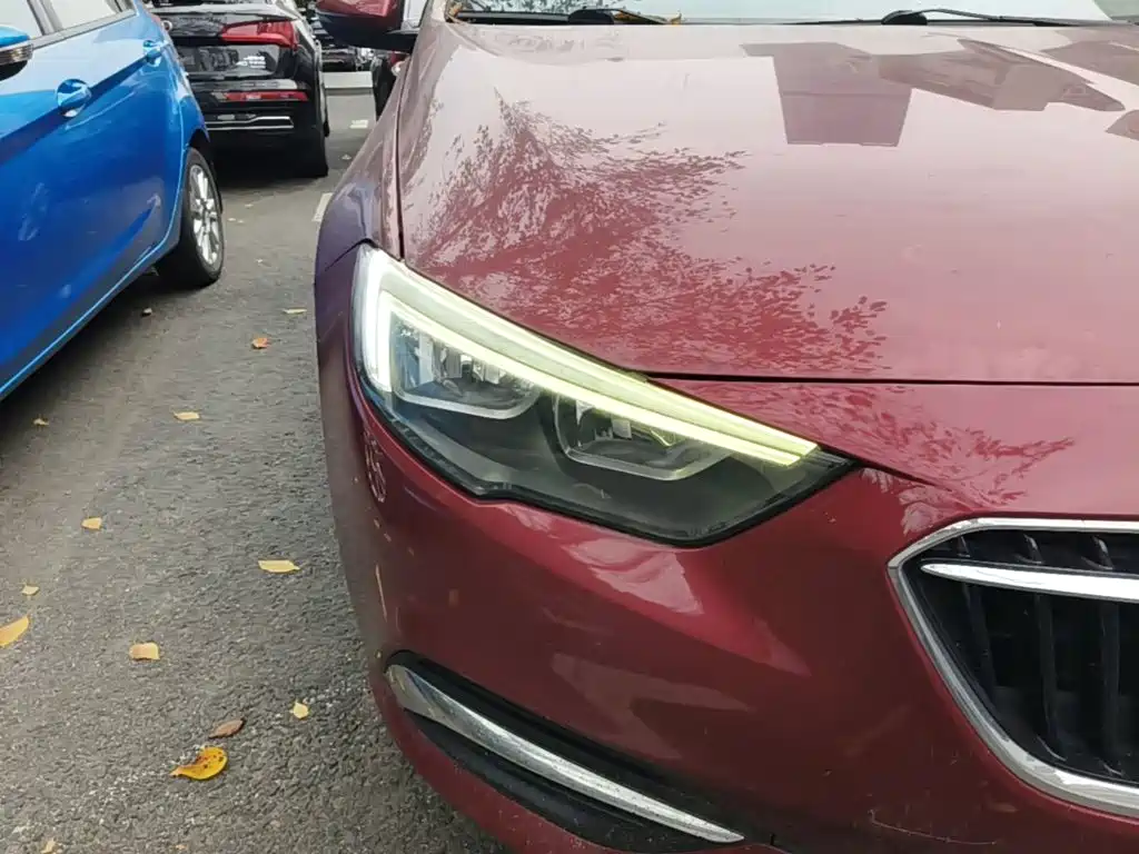 Buick Regal — фото 10