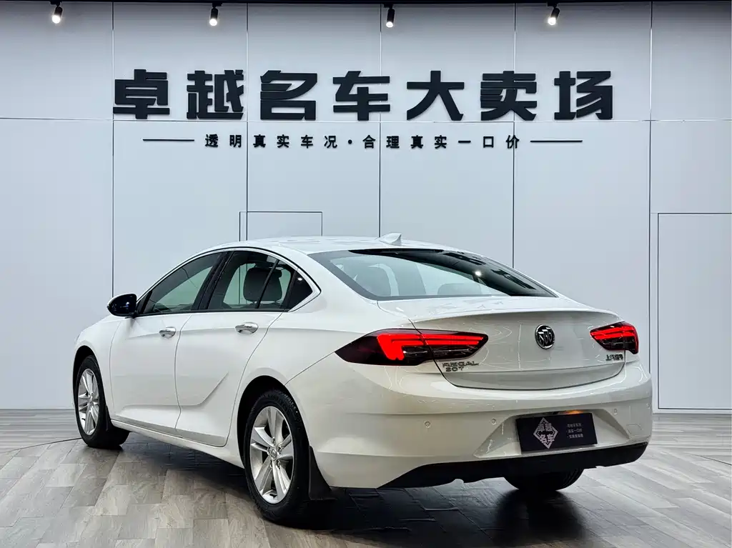 Buick Regal — фото 5