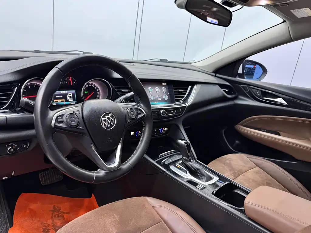 Buick Regal — фото 8
