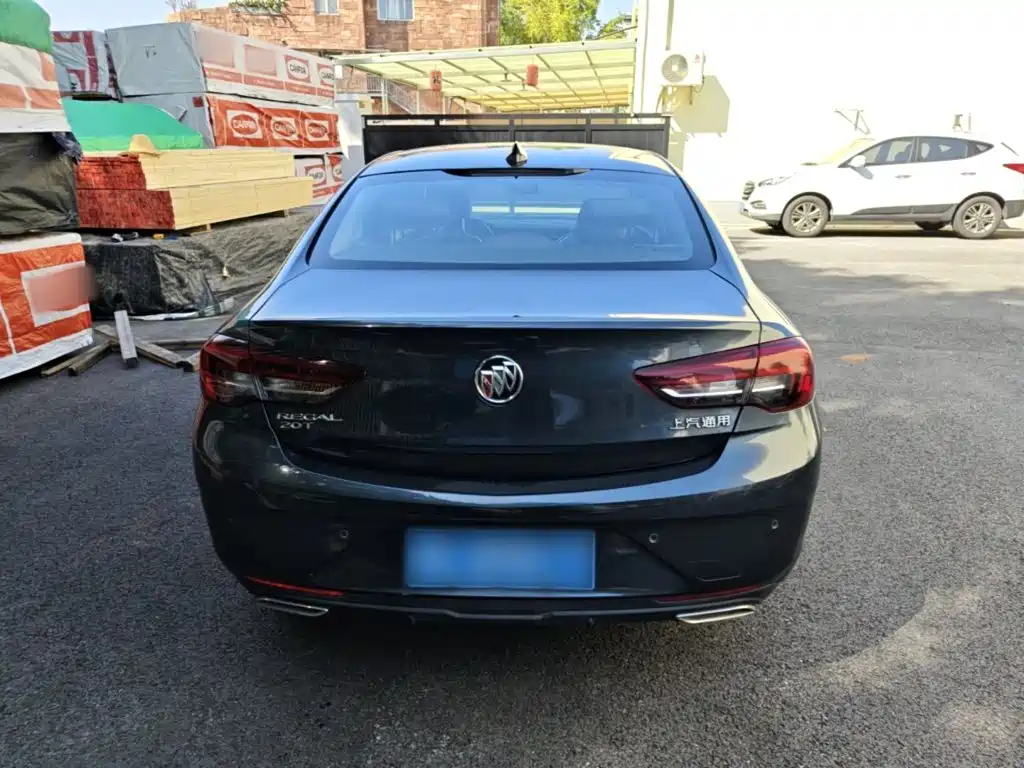 Buick Regal — фото 5