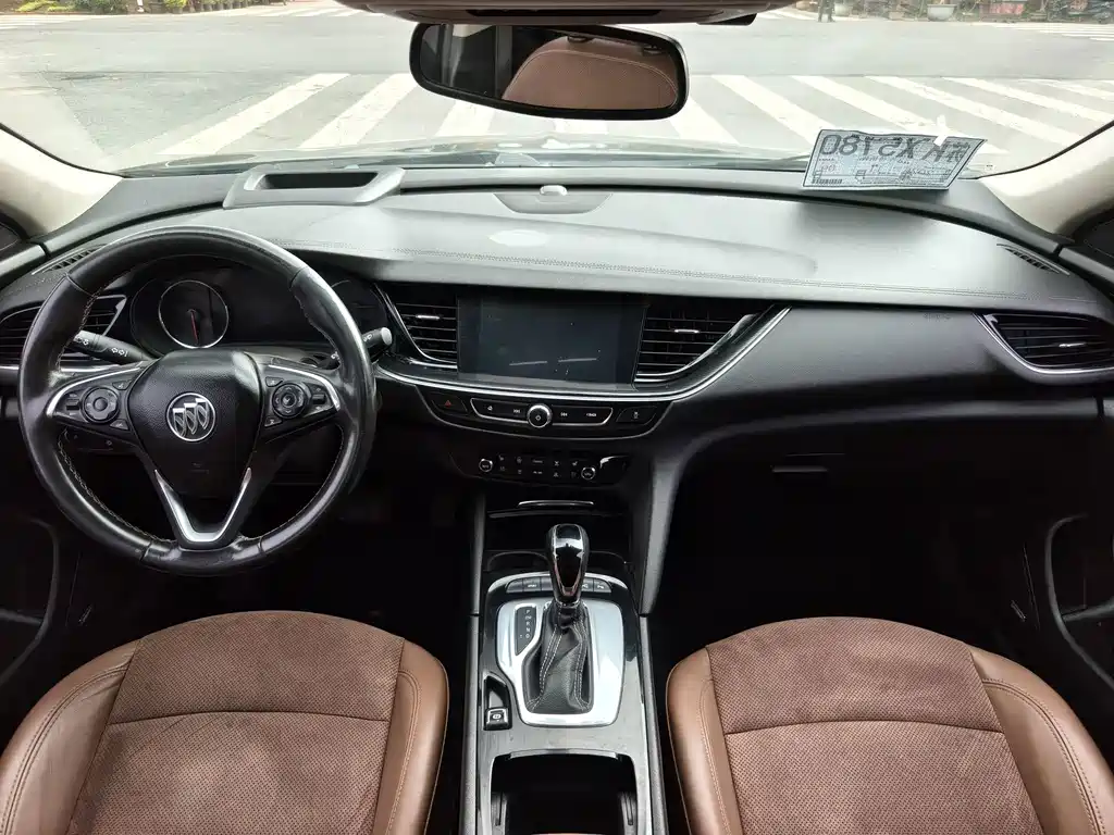 Buick Regal — фото 5