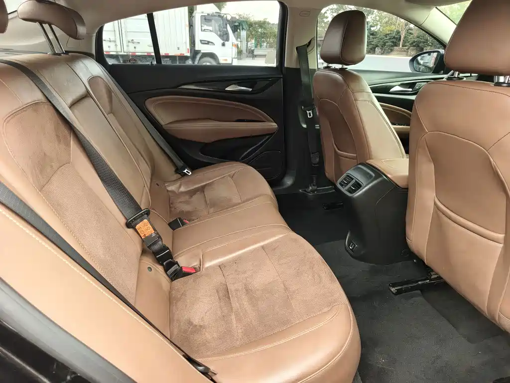 Buick Regal — фото 6