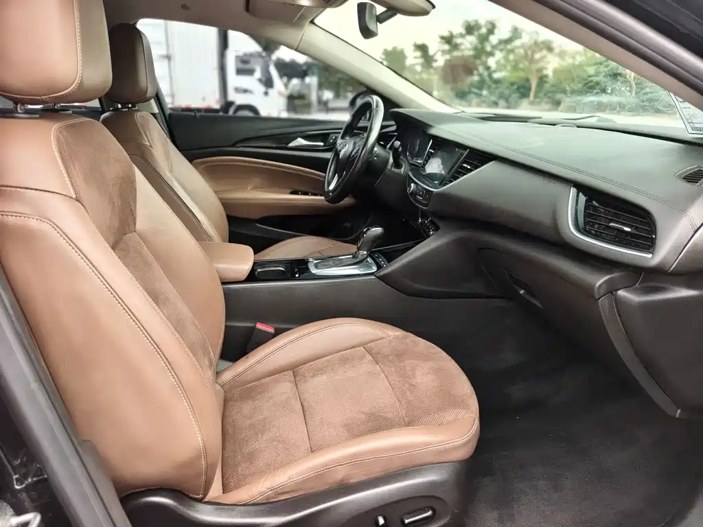 Buick Regal — фото 7