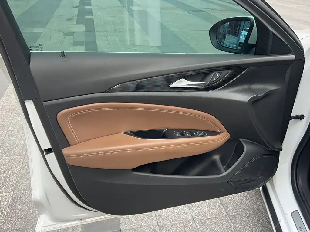 Buick Regal — фото 4