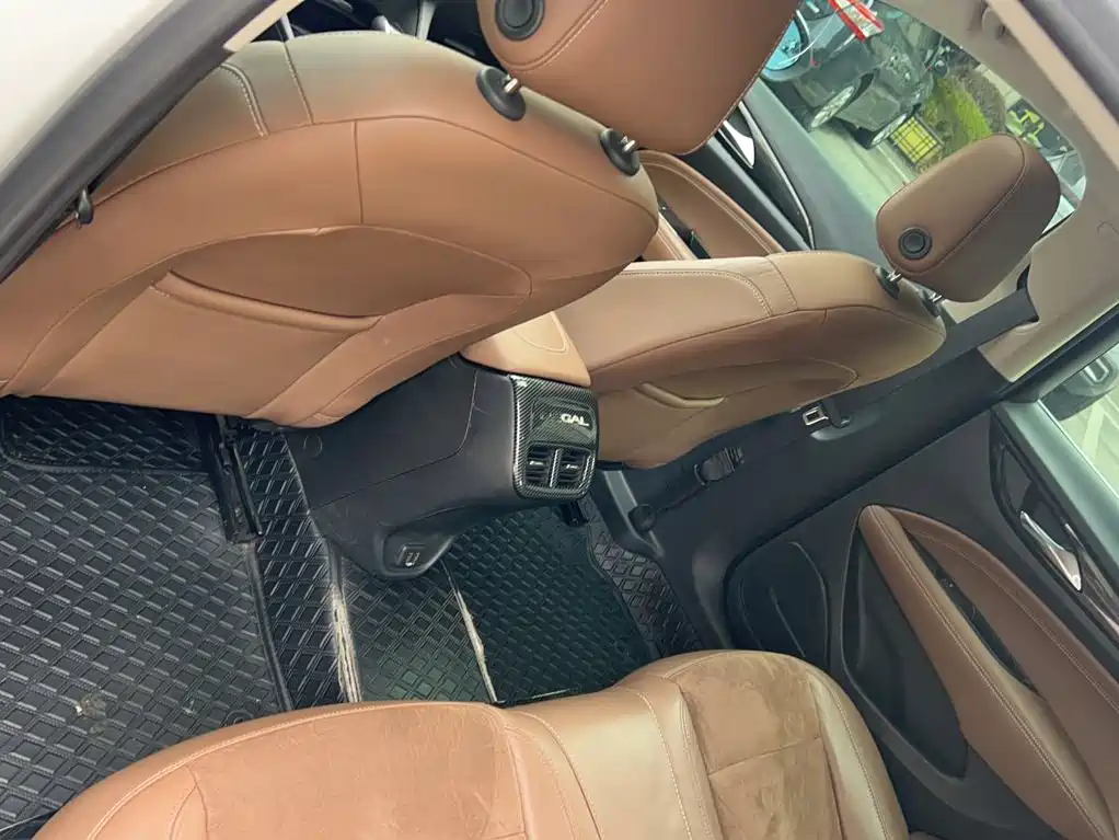 Buick Regal — фото 8