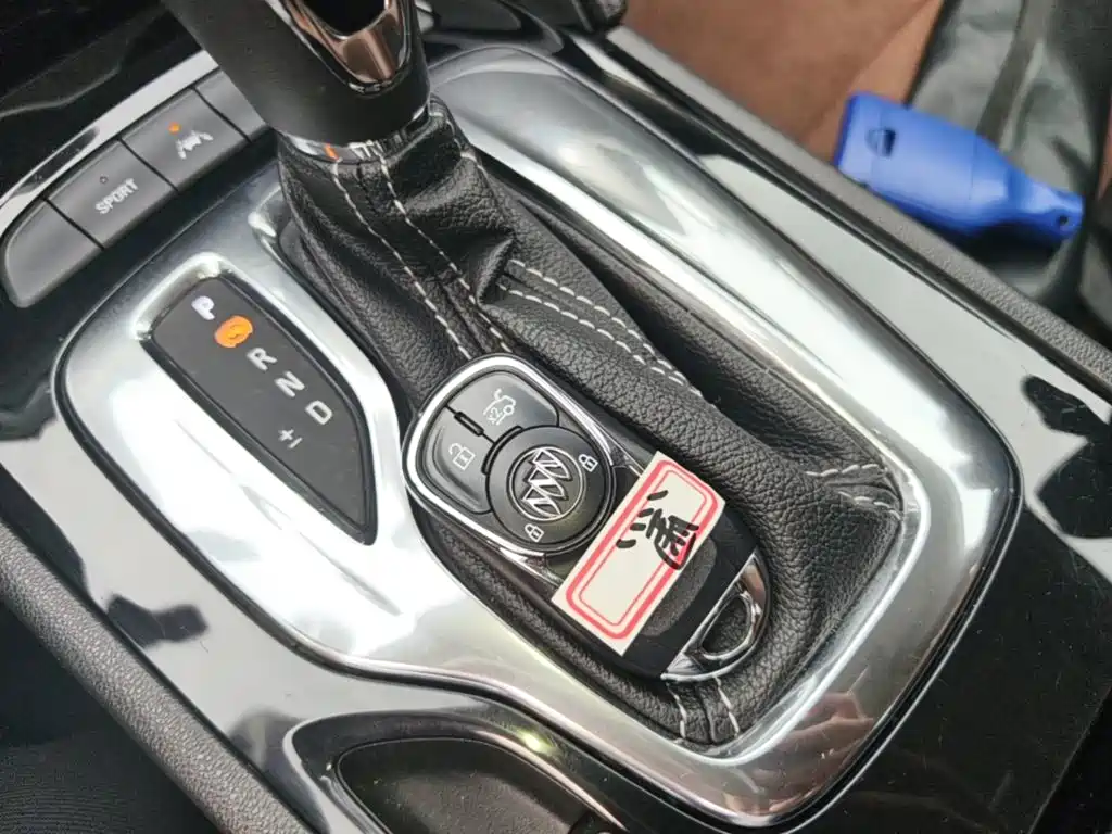 Buick Regal — фото 8