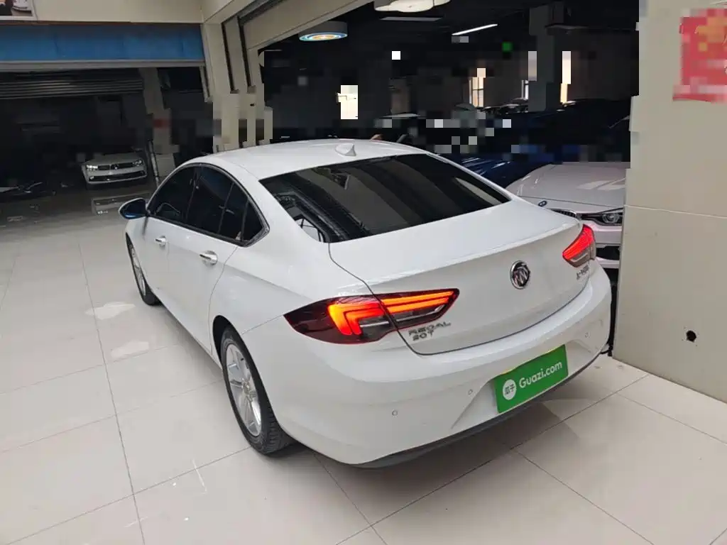 Buick Regal — фото 4