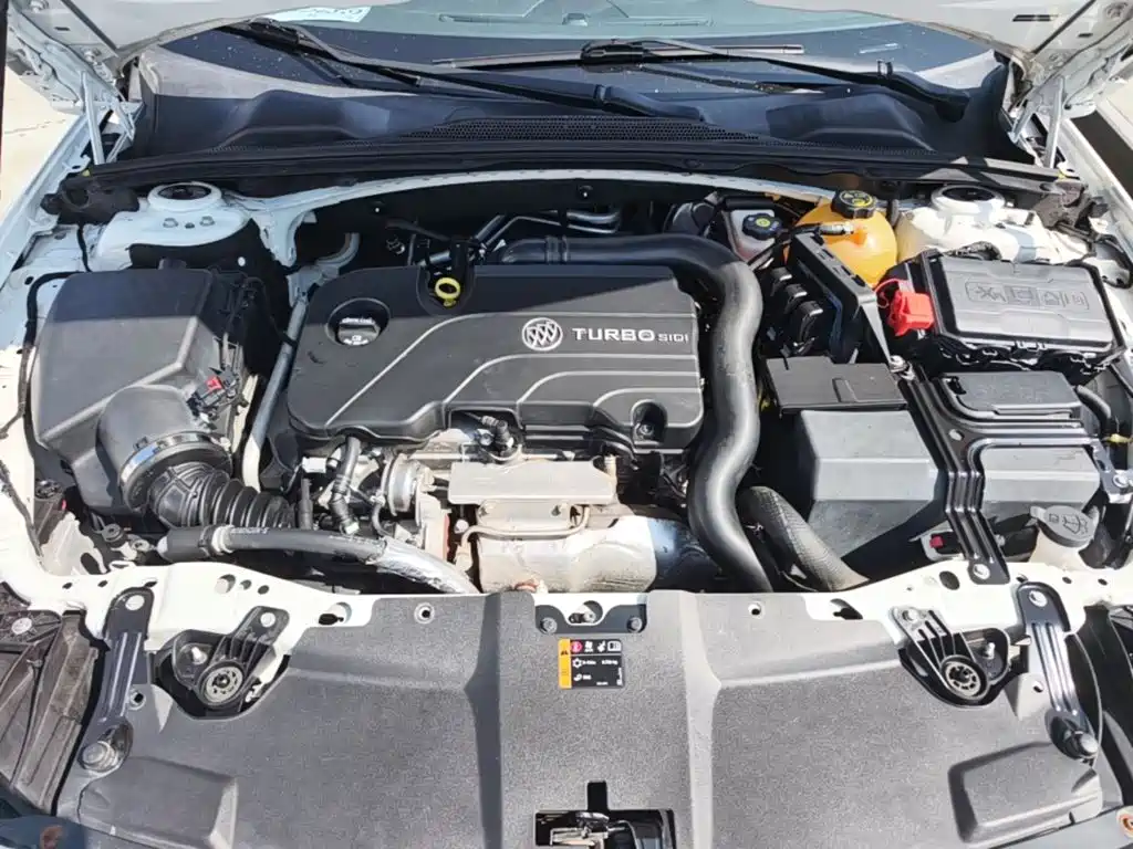 Buick Regal — фото 19