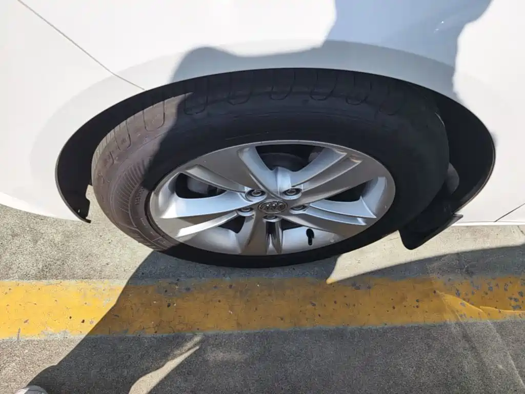 Buick Regal — фото 22