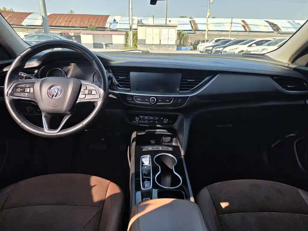 Buick Regal — фото 6