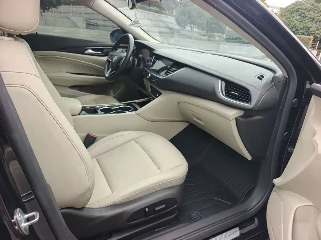 Buick Regal — фото 7