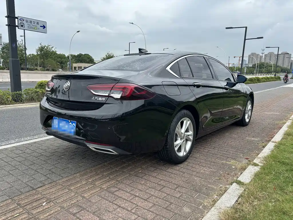 Buick Regal — фото 4
