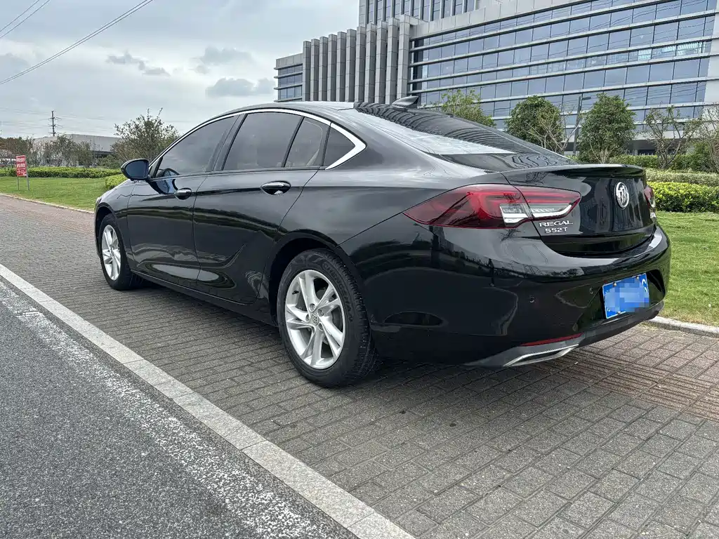 Buick Regal — фото 6