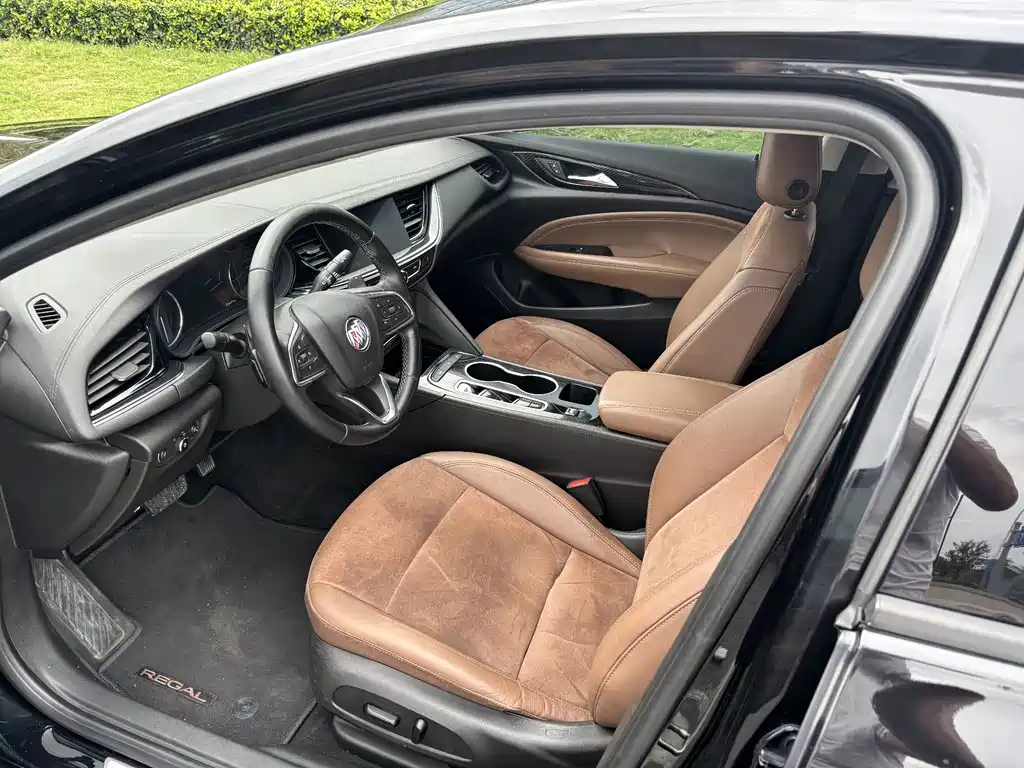 Buick Regal — фото 9