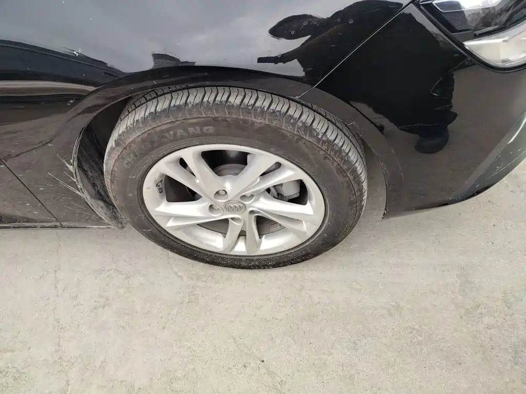 Buick Regal — фото 24