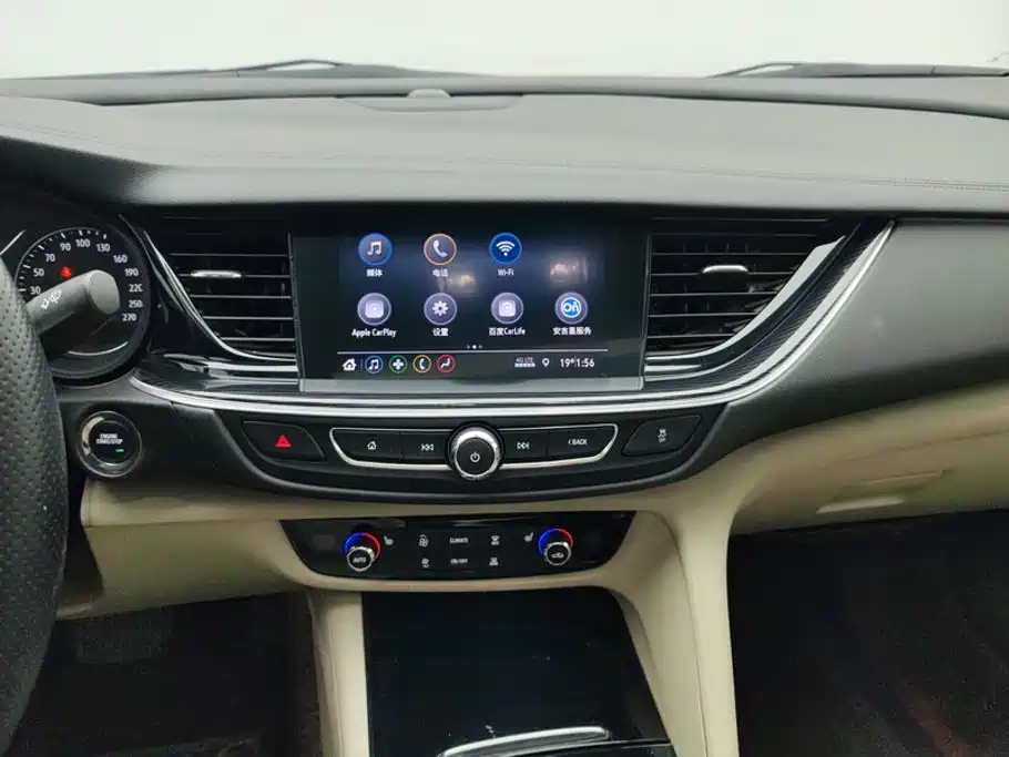 Buick Regal — фото 13