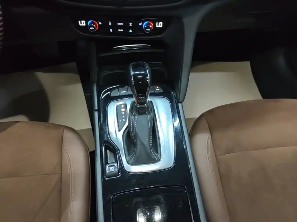 Buick Regal — фото 13