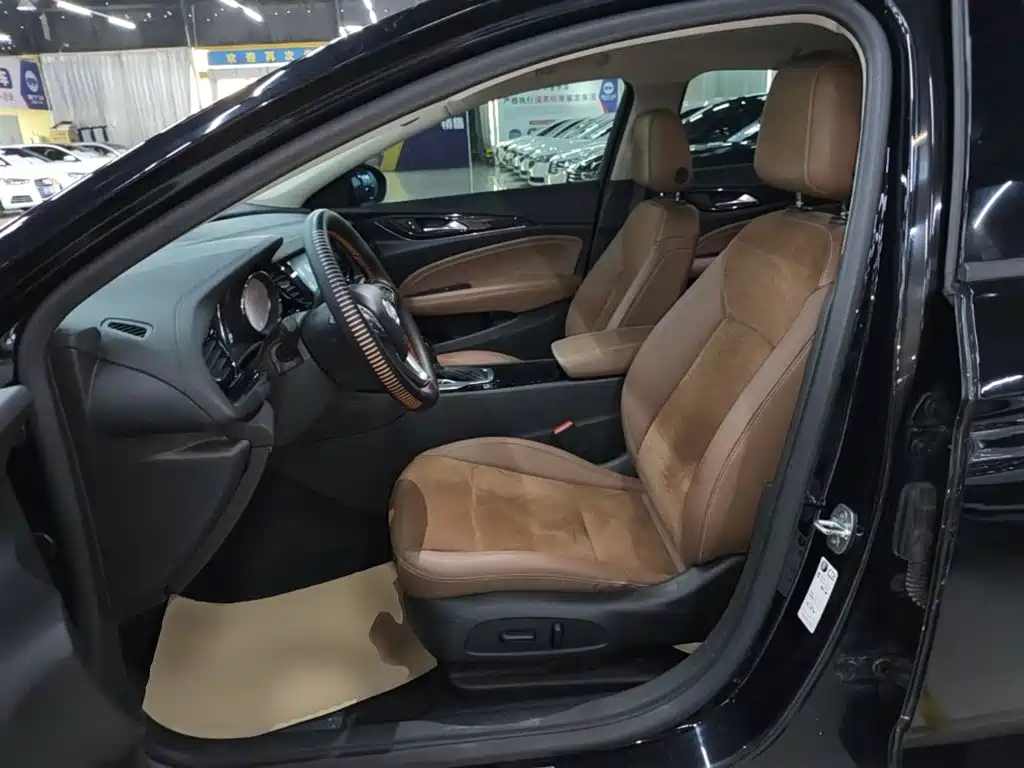 Buick Regal — фото 14