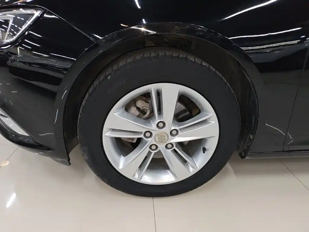 Buick Regal — фото 22