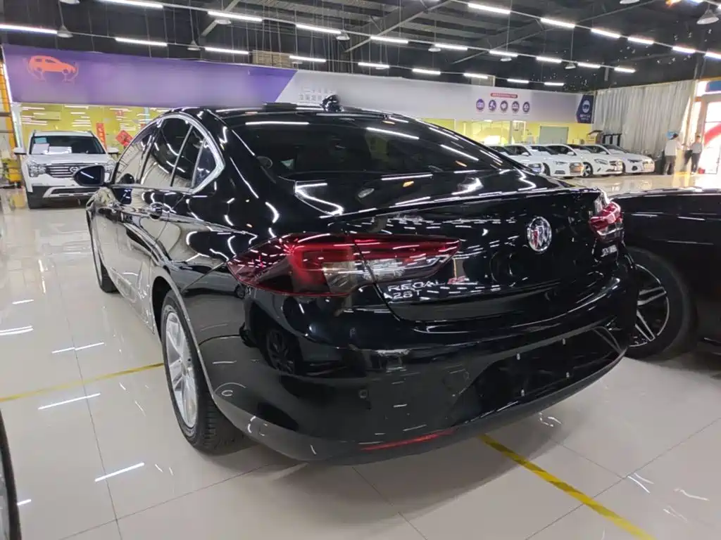 Buick Regal — фото 4