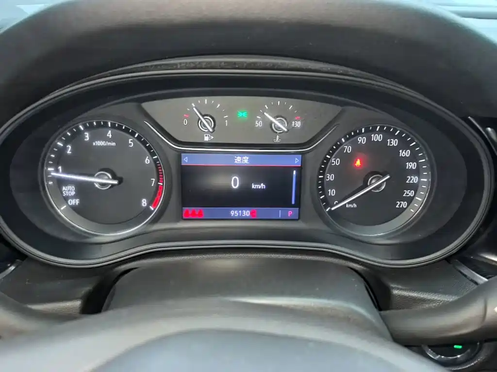 Buick Regal — фото 11