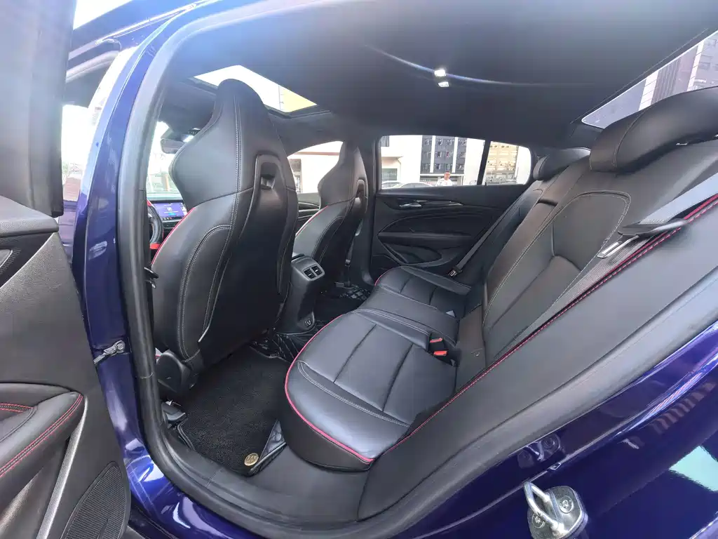 Buick Regal — фото 7