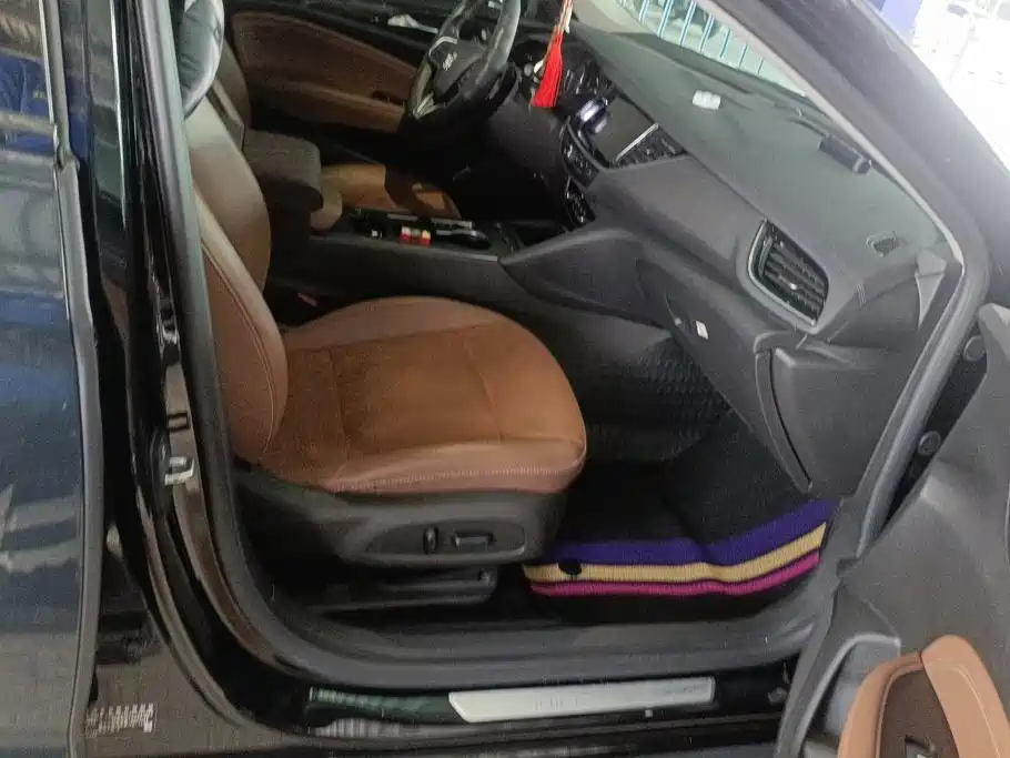 Buick Regal — фото 8