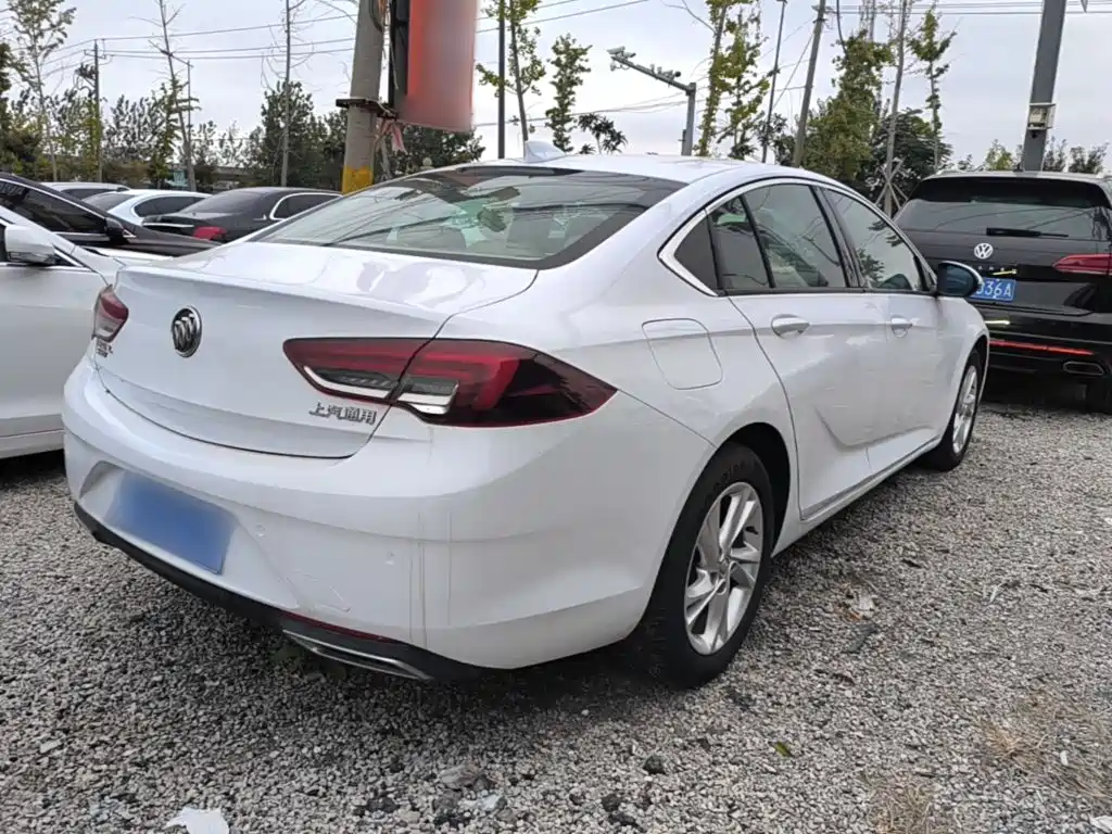 Buick Regal — фото 6