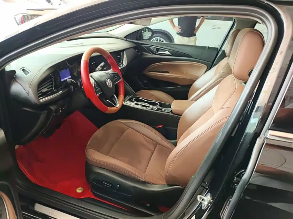Buick Regal — фото 14