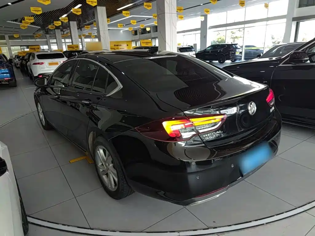 Buick Regal — фото 4
