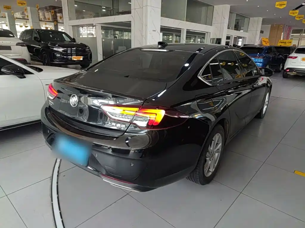Buick Regal — фото 6