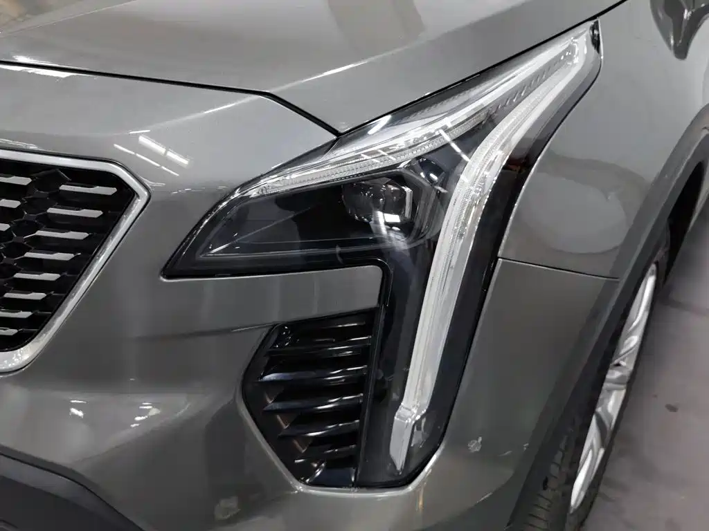 Cadillac XT4 — фото 7