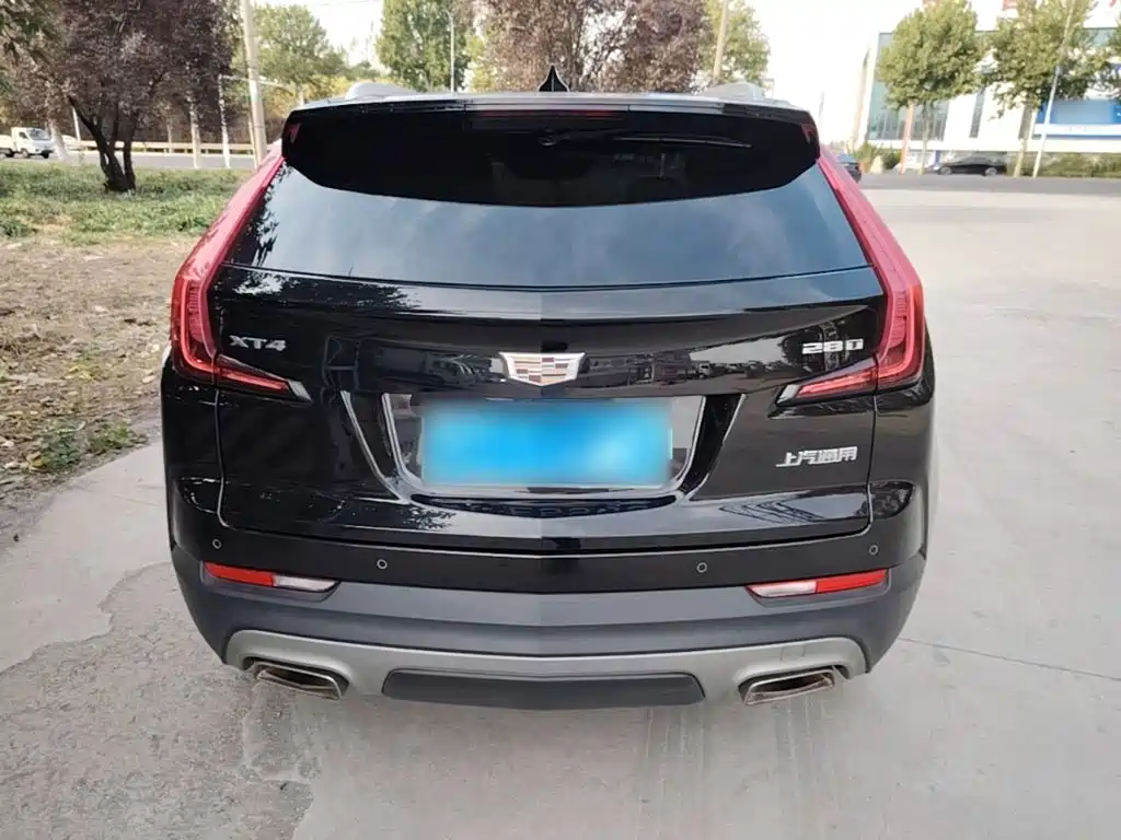 Cadillac XT4 — фото 5