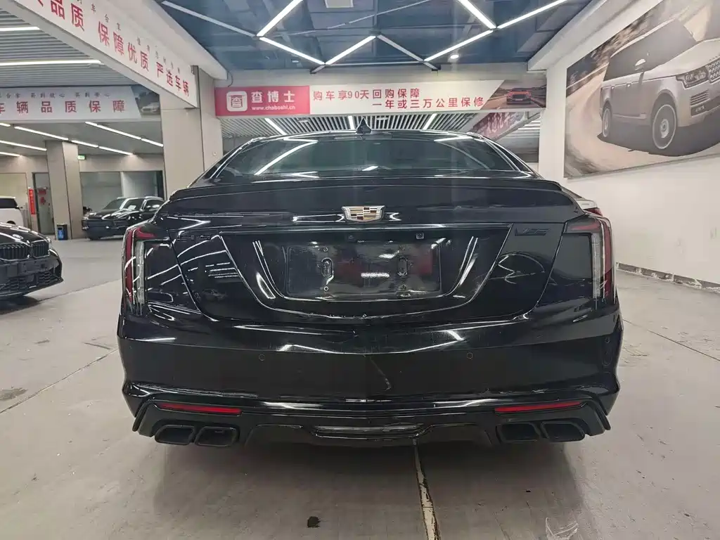 Cadillac CT5 — фото 10