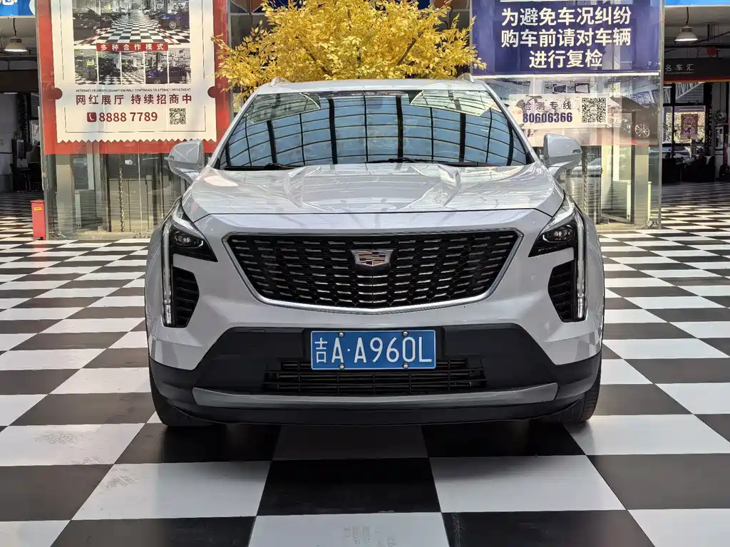 Cadillac XT4 — фото 2