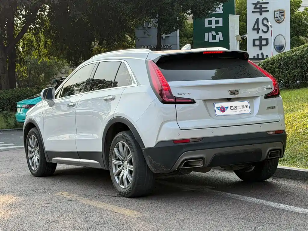 Cadillac XT4 — фото 4