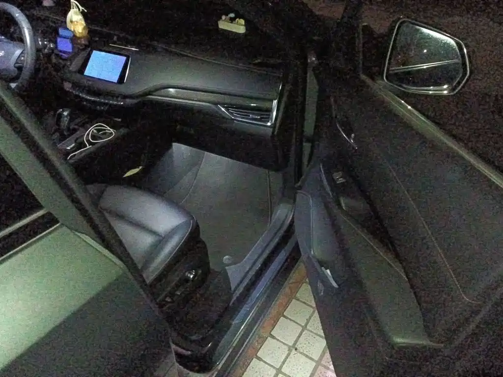 Cadillac XT4 — фото 17