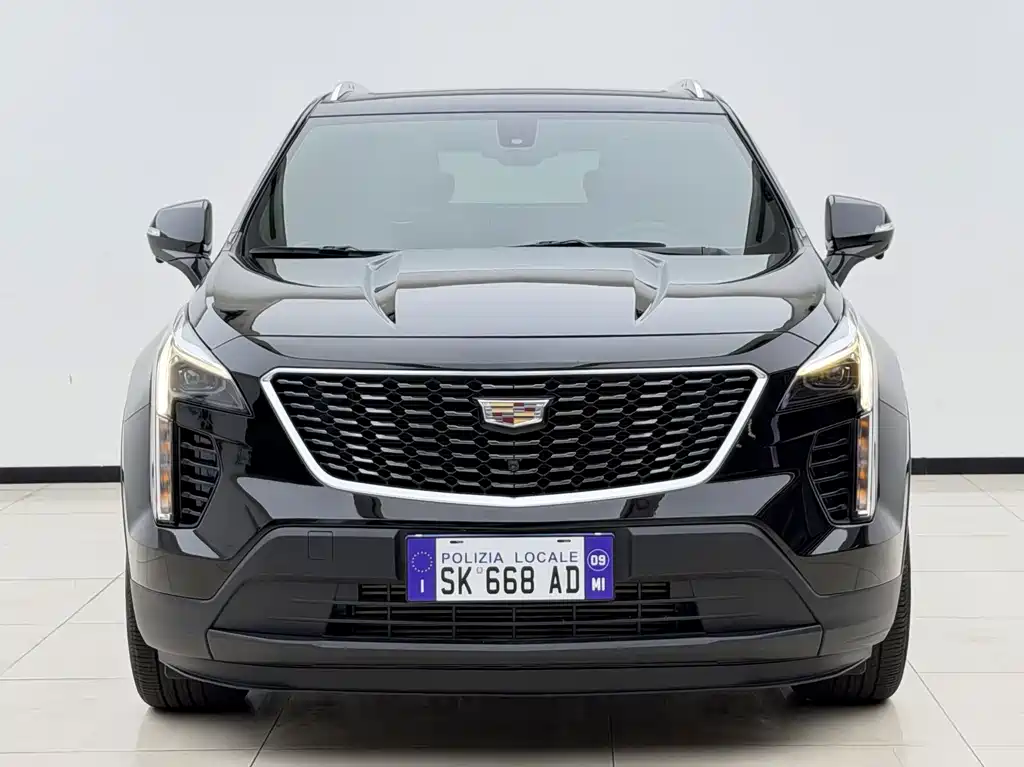 Cadillac XT4 — фото 2