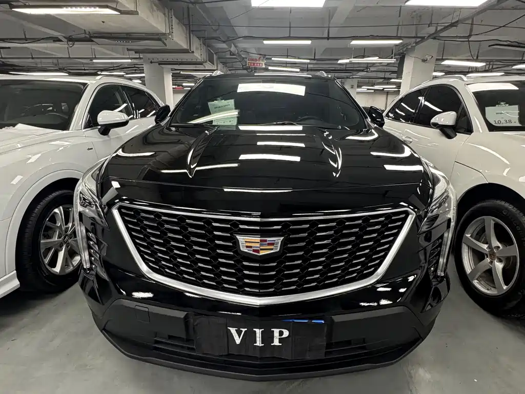 Cadillac XT4 — фото 2