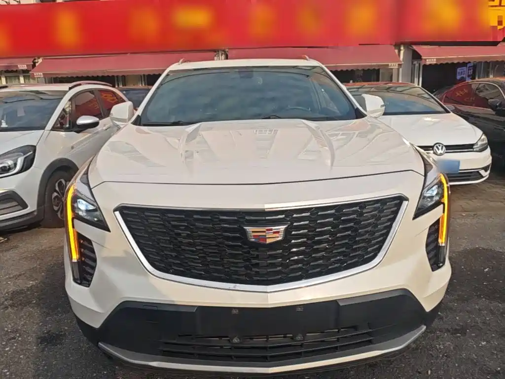 Cadillac XT4 — фото 2