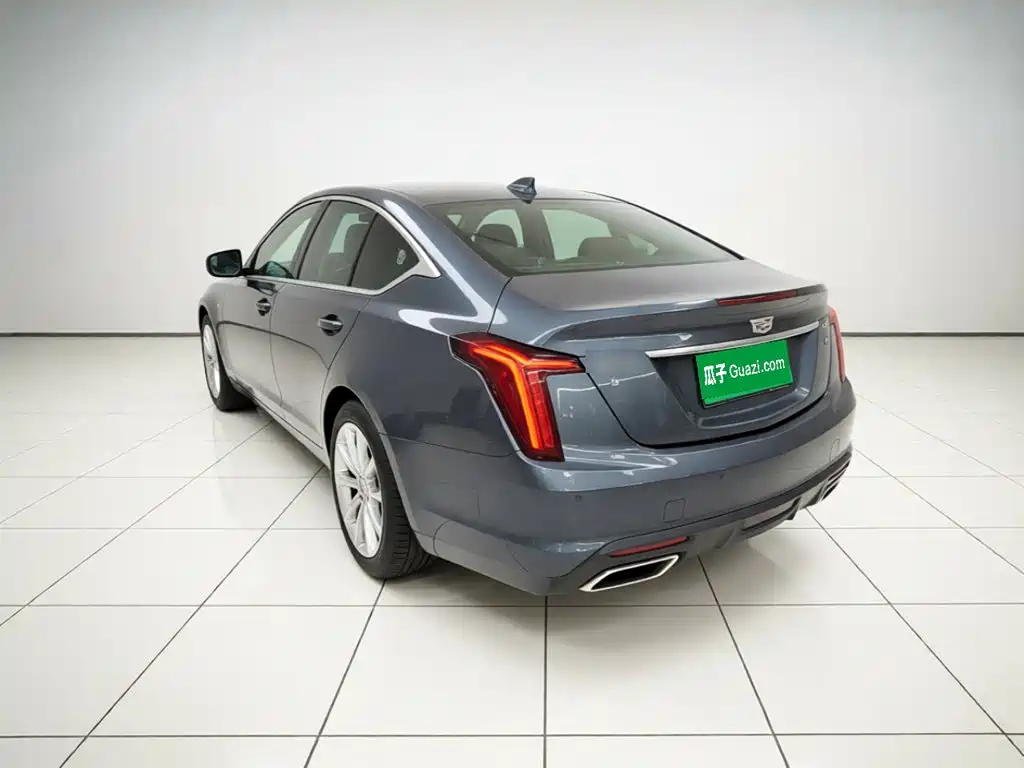 Cadillac CT5 — фото 4