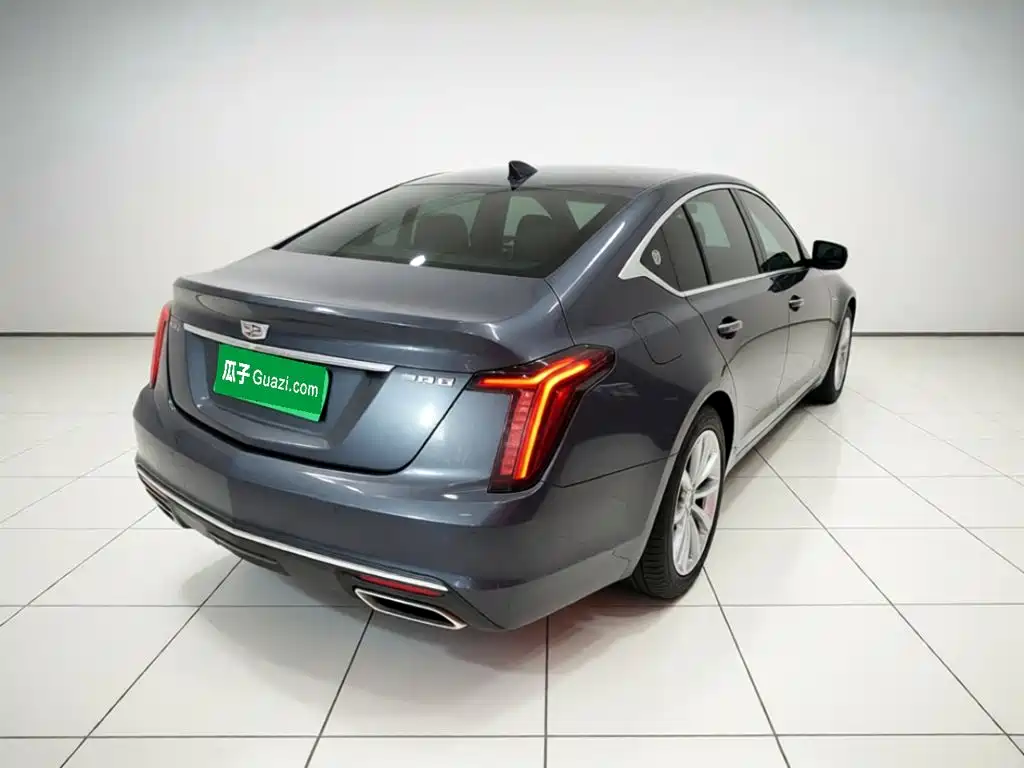 Cadillac CT5 — фото 6