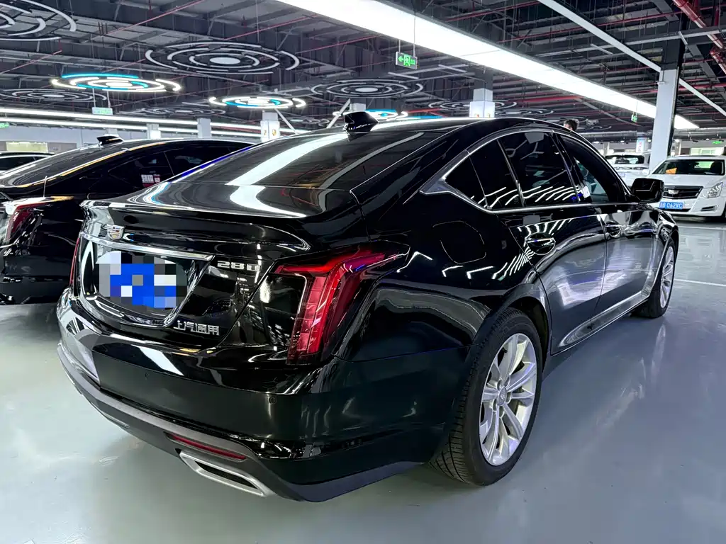 Cadillac CT5 — фото 5
