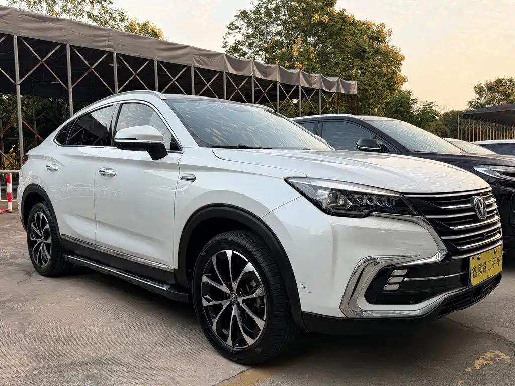 Changan CS85 COUPE — фото 3