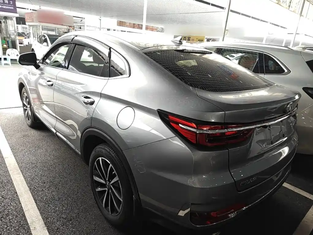 Changan CS85 COUPE — фото 4