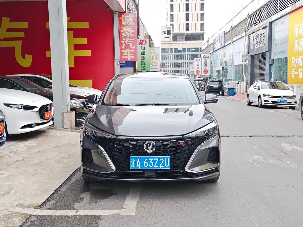 Changan Eado — фото 2