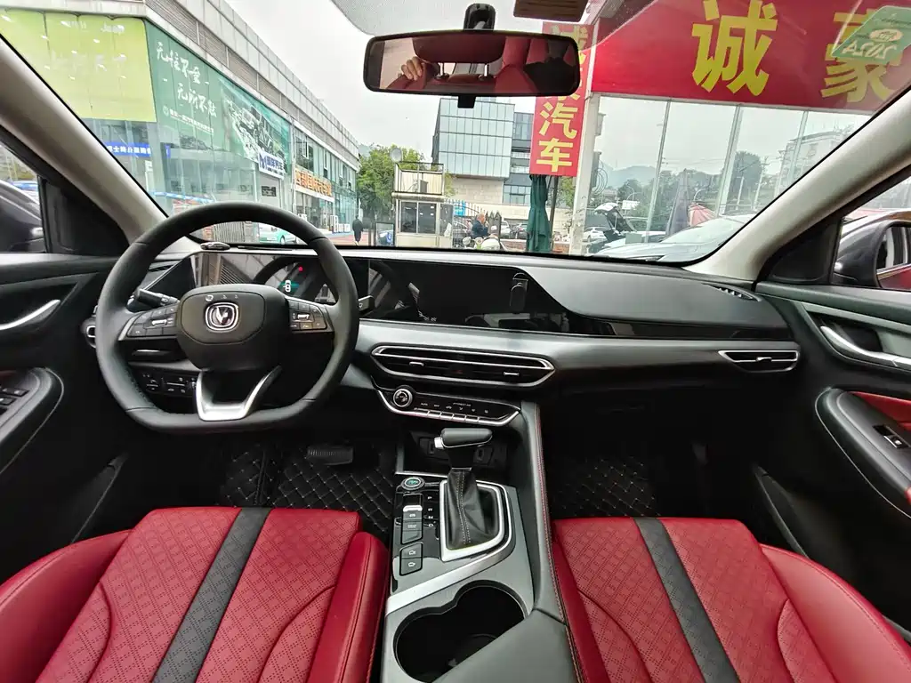 Changan Eado — фото 6